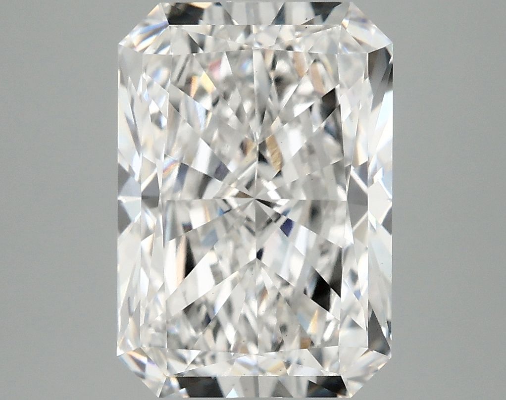 4.86 ct. radiant Lab Grown Diamond front image