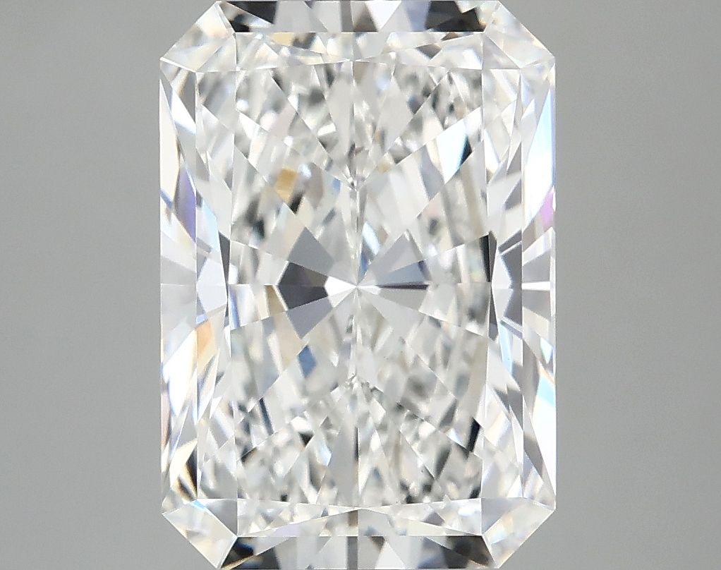 4.86 ct. radiant Lab Grown Diamond front image