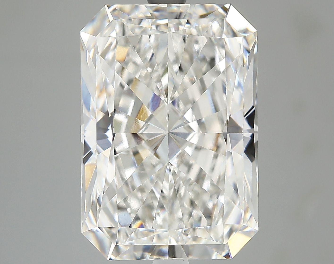 7.51 ct. radiant Lab Grown Diamond front image