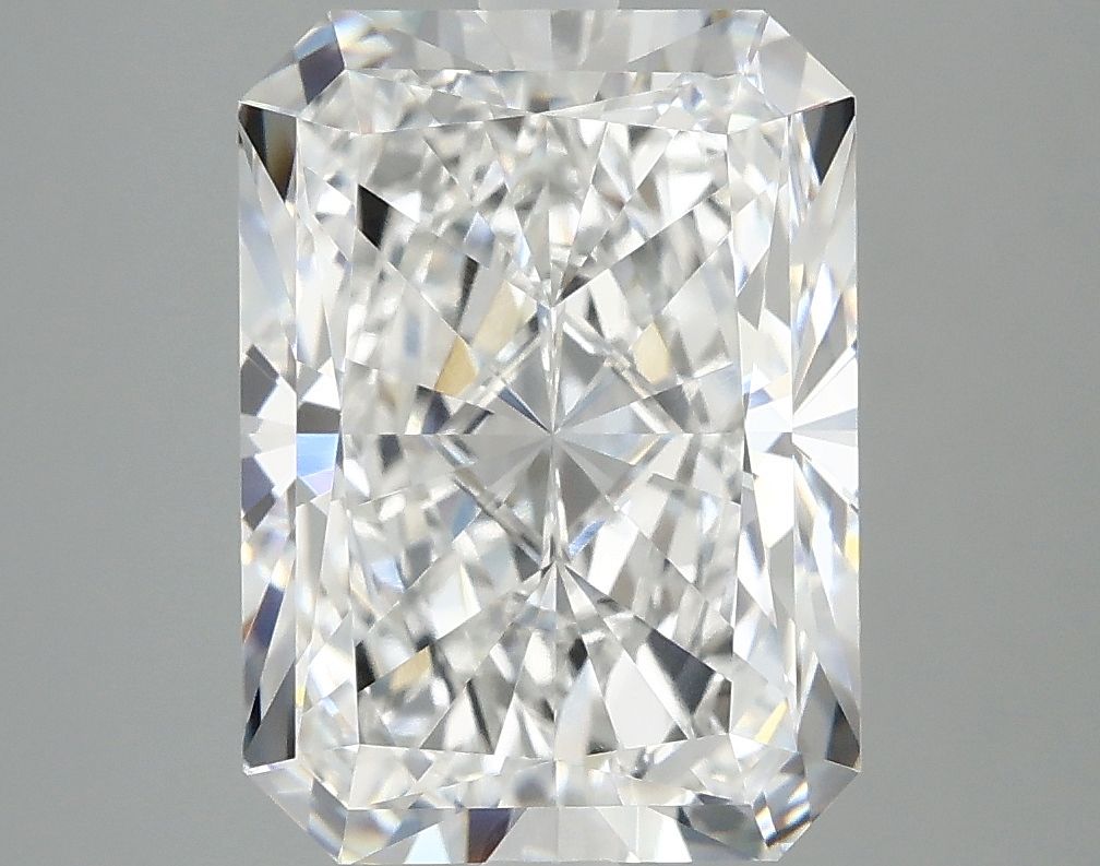 4.97 ct. radiant Lab Grown Diamond front image