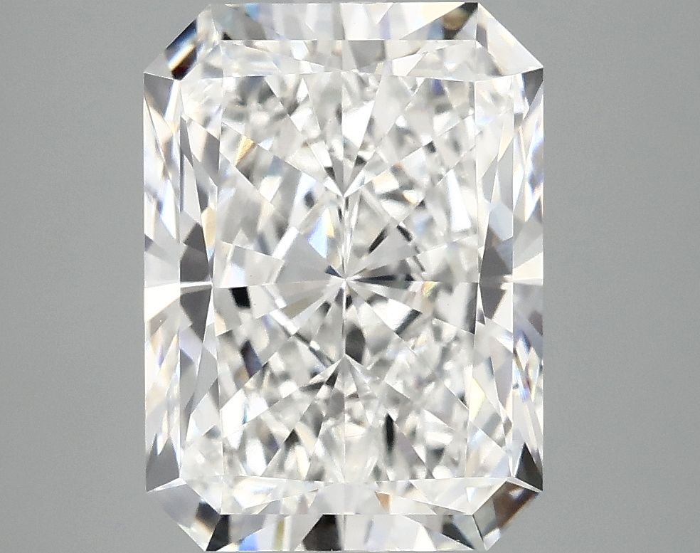4.70 ct. radiant Lab Grown Diamond front image