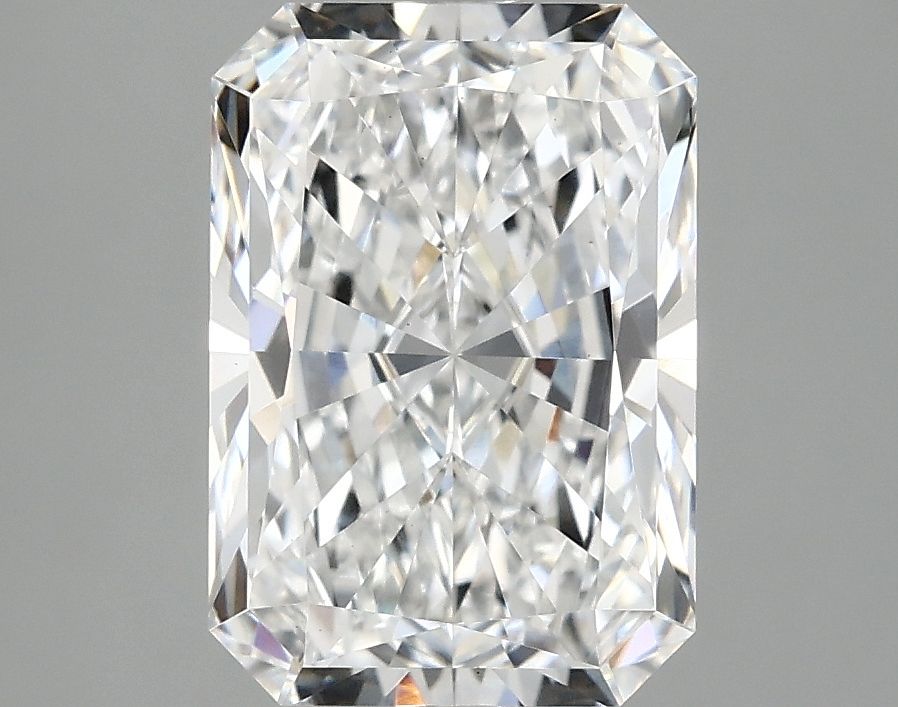 3.09 ct. radiant Lab Grown Diamond front image