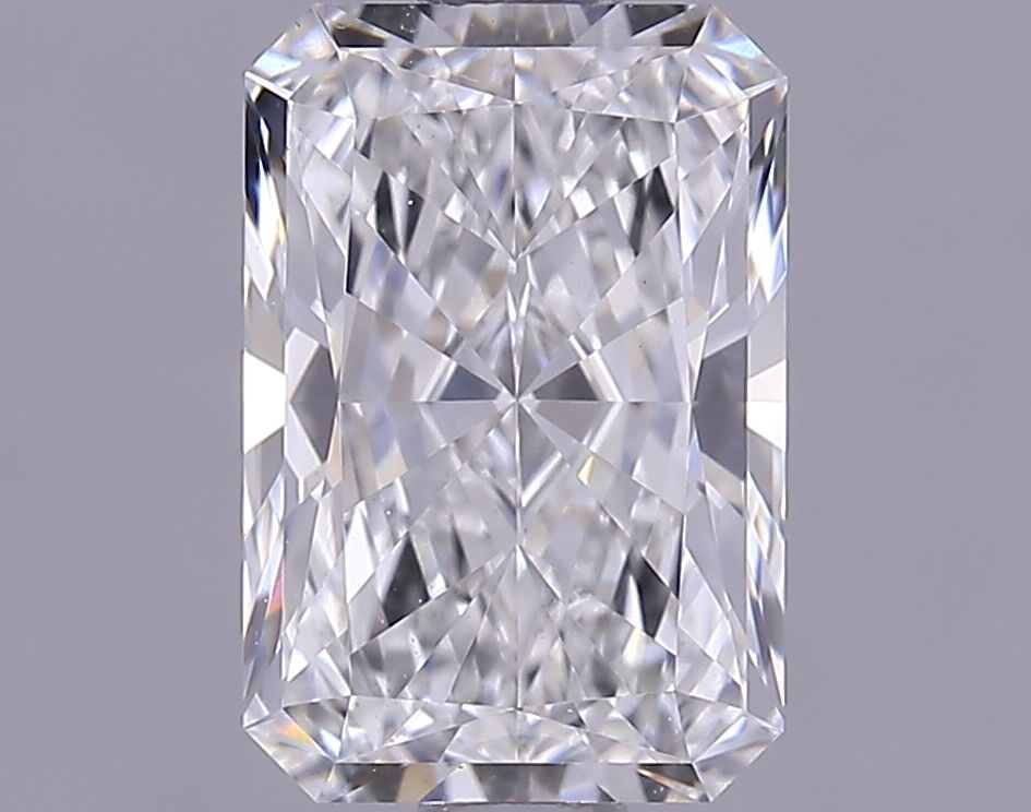 1.35 ct. radiant Lab Grown Diamond front image