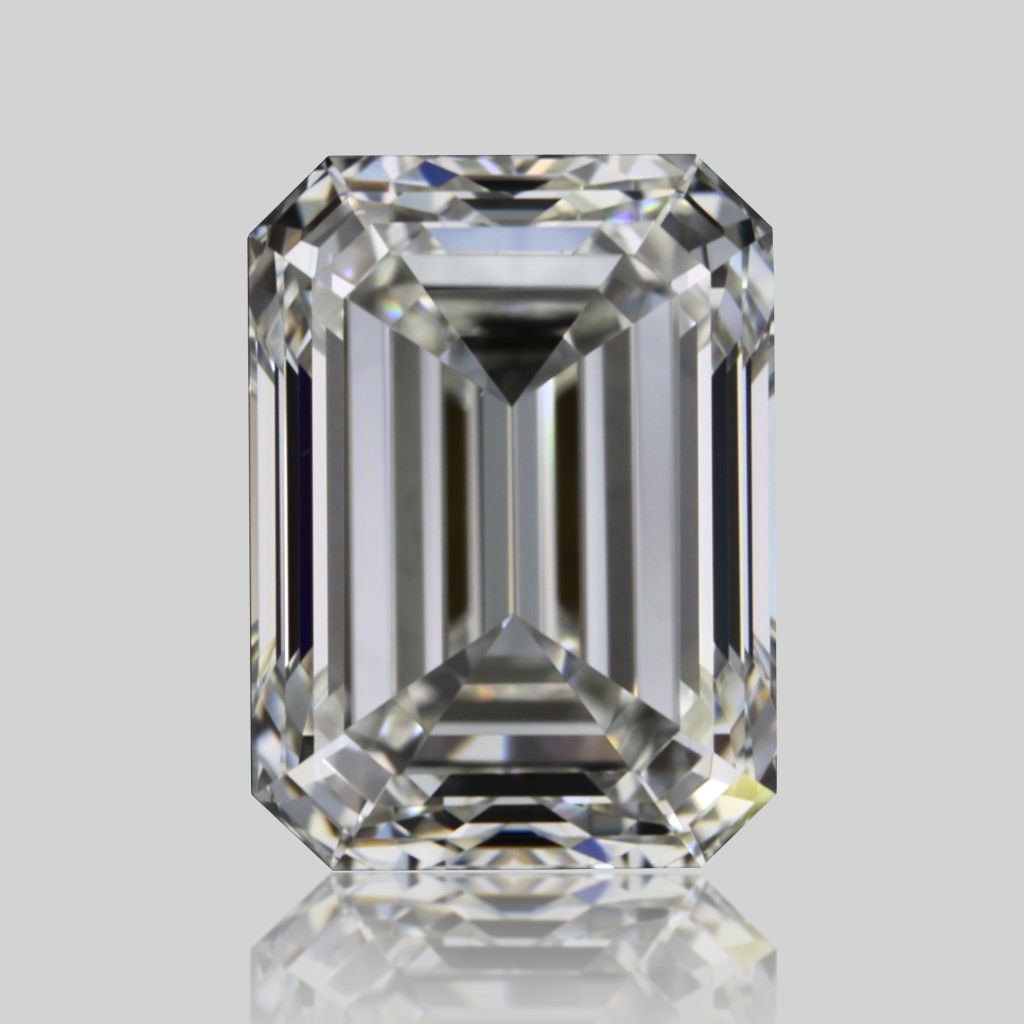 0.90 ct Emerald diamond