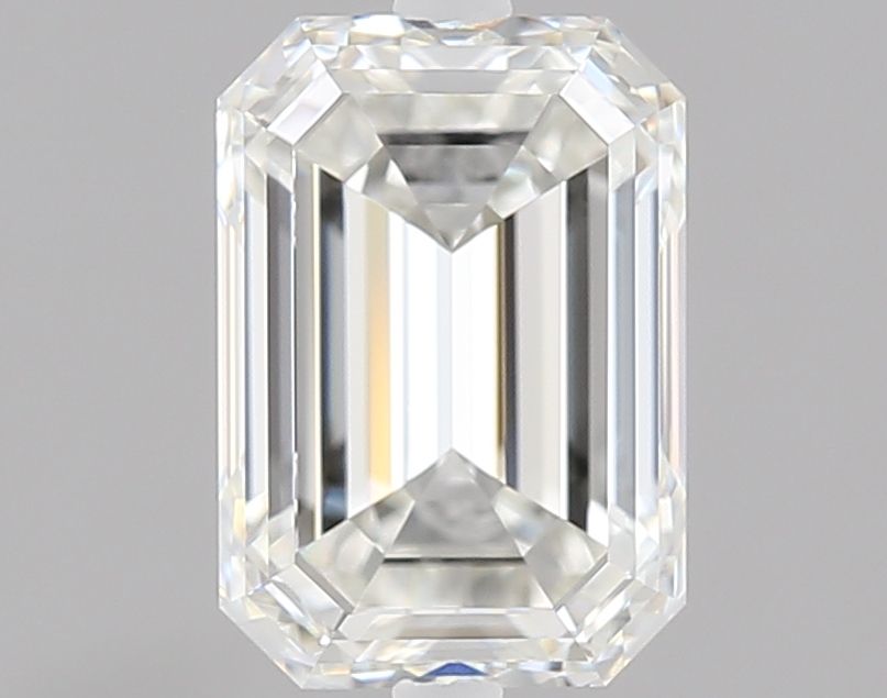 1.70 ct Emerald diamond