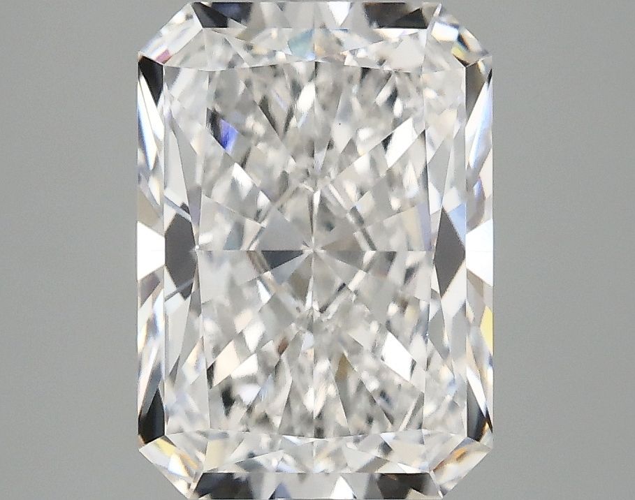 3.09 ct. radiant Lab Grown Diamond front image