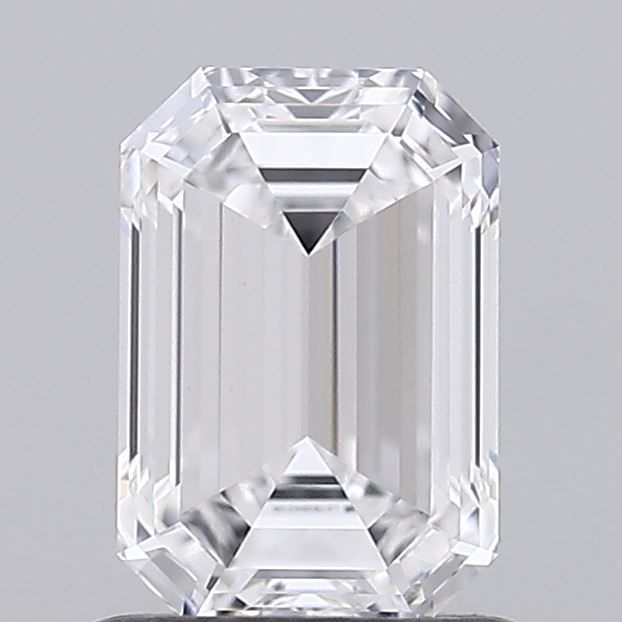 0.99 ct. emerald Lab Grown Diamond front image
