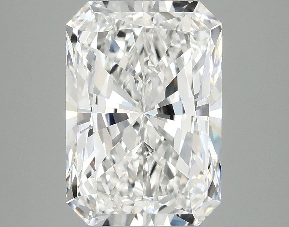 3.89 ct. radiant Lab Grown Diamond front image