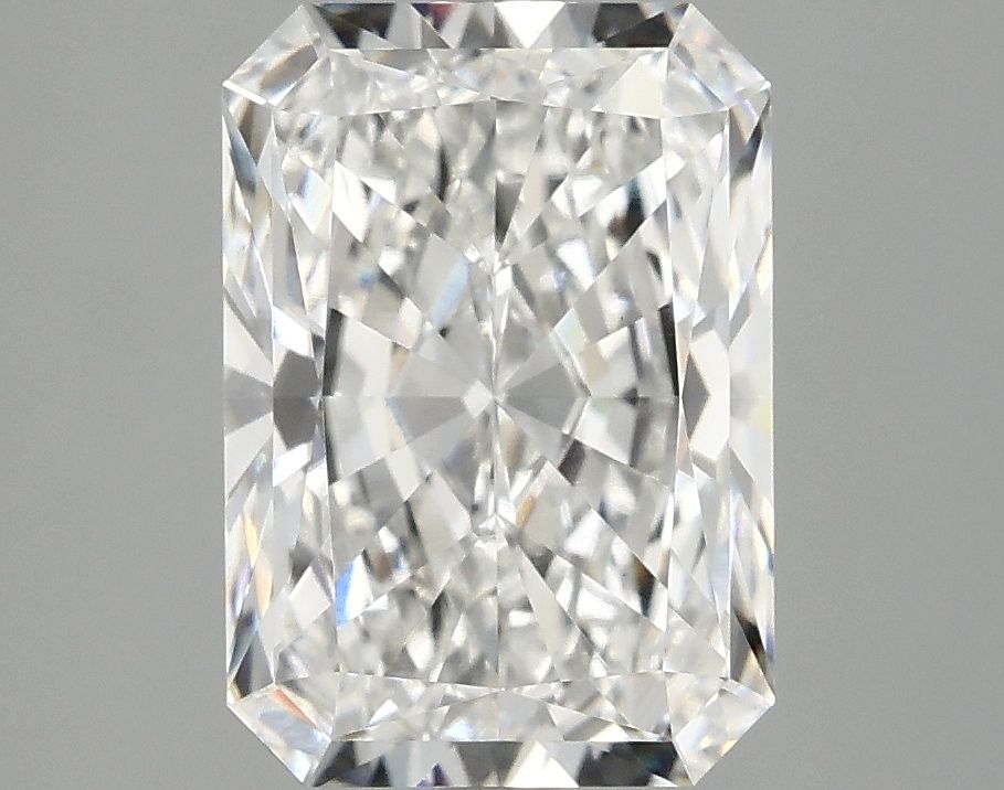 3.08 ct. radiant Lab Grown Diamond front image