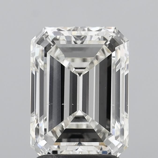 2.50 ct. emerald Lab Grown Diamond front image