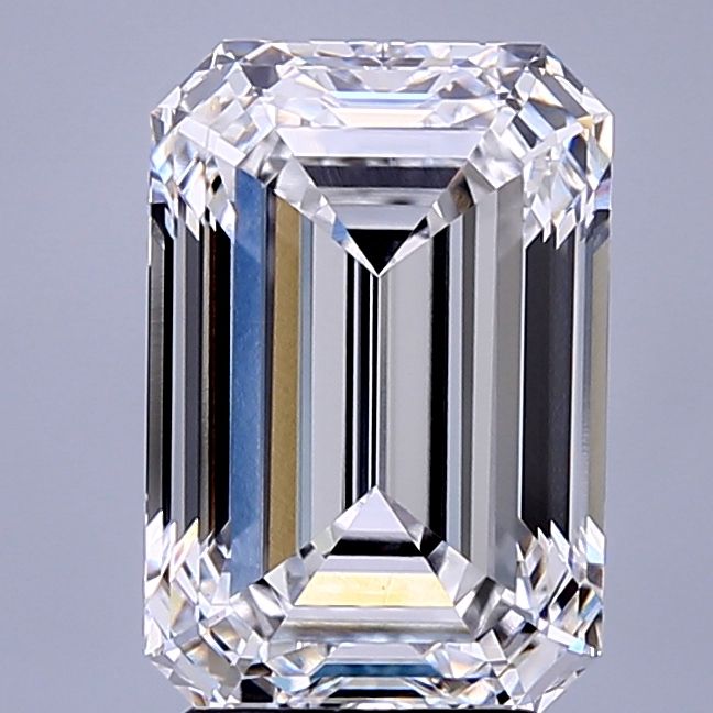 4.07 ct. emerald Lab Grown Diamond front image