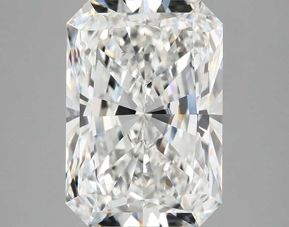 5.04 ct. radiant Lab Grown Diamond front image