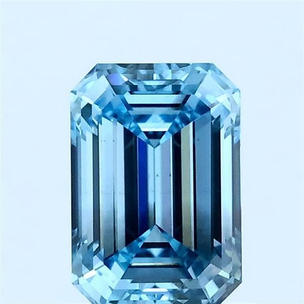 1.06 ct Emerald diamond