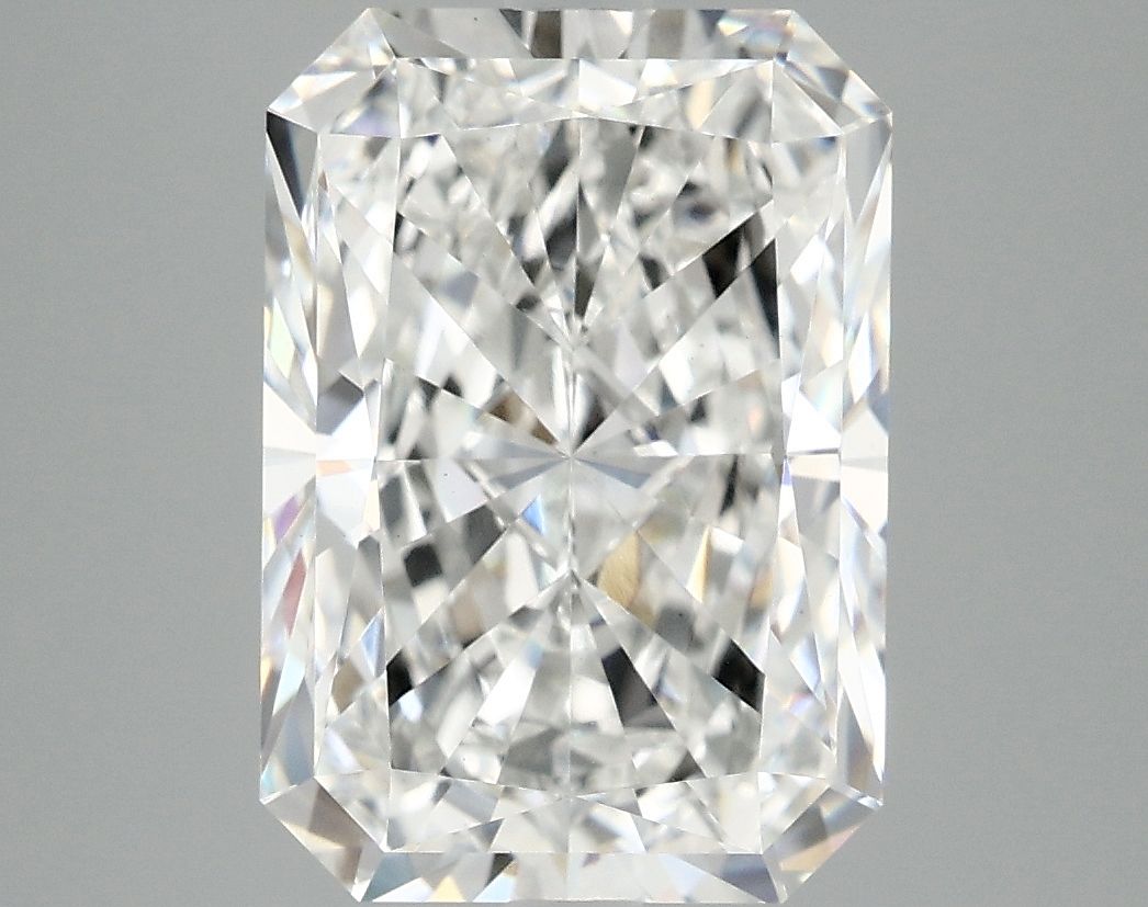 5.07 ct. radiant Lab Grown Diamond front image