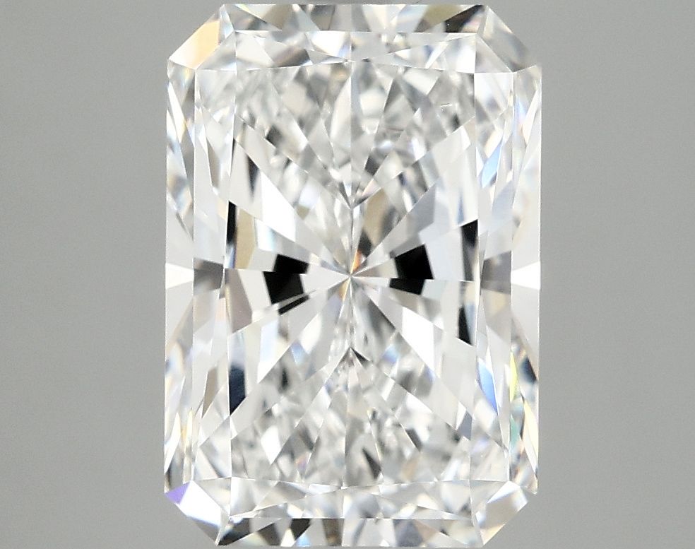 4.10 ct. radiant Lab Grown Diamond front image