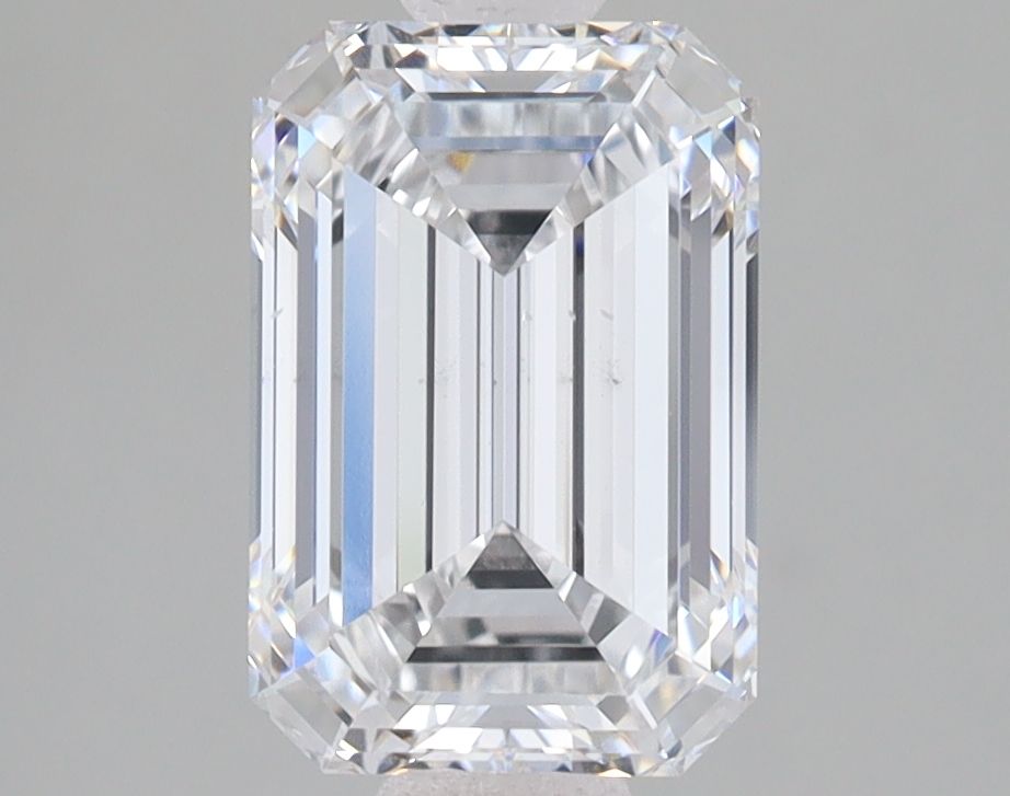 2.50 ct. emerald Lab Grown Diamond front image
