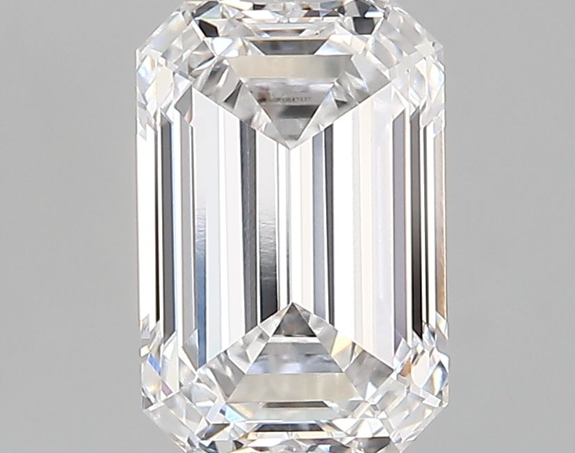 2.53 ct. emerald Lab Grown Diamond front image
