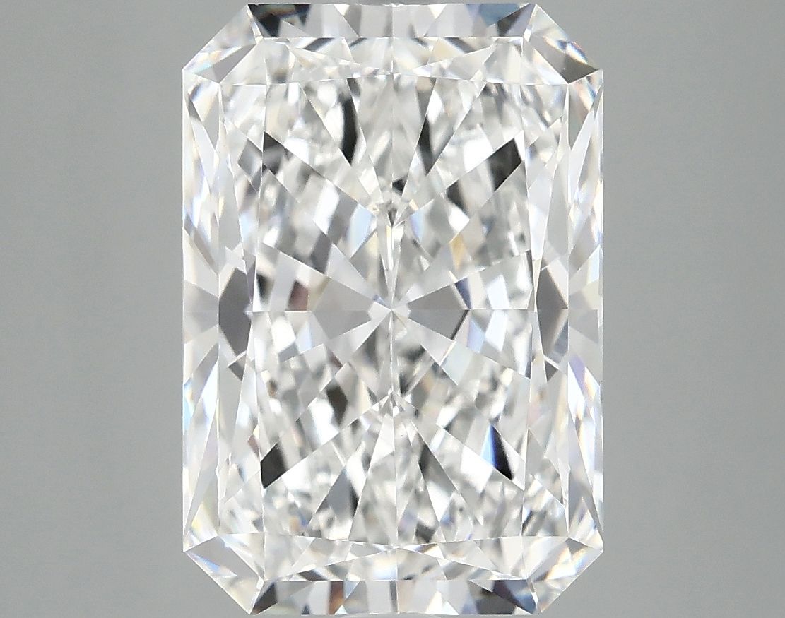 5.08 ct. radiant Lab Grown Diamond front image