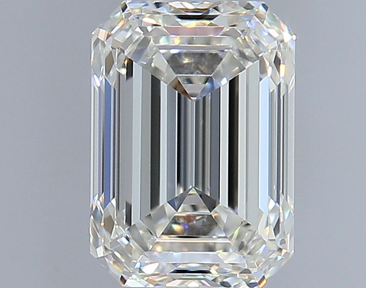 0.90 ct Emerald diamond