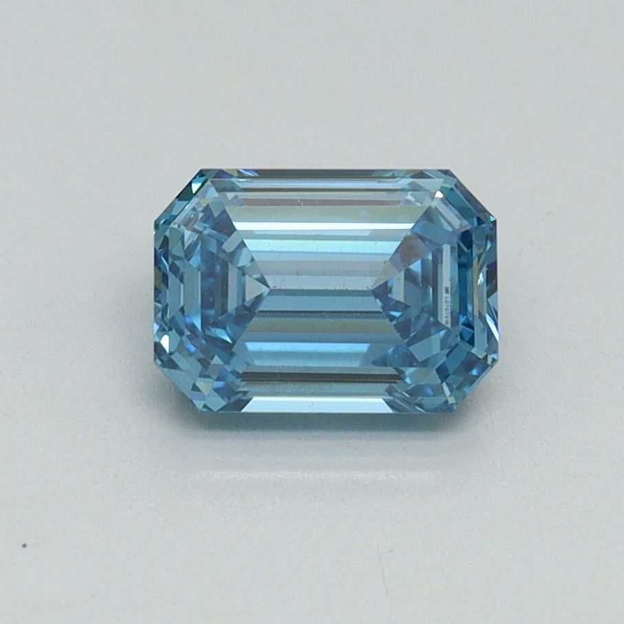 1.01 ct. emerald Lab Grown Diamond front image