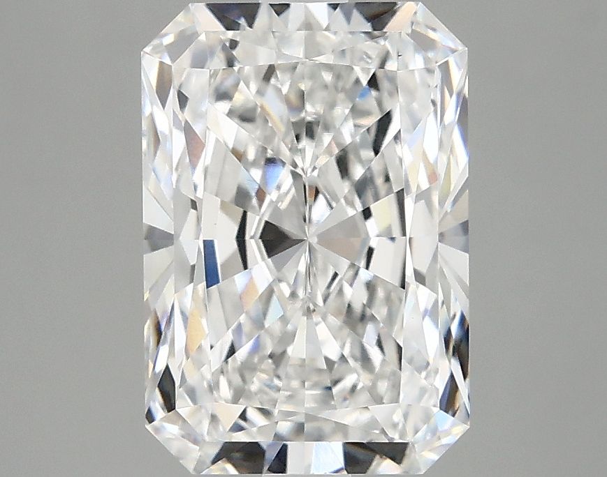 2.99 ct. radiant Lab Grown Diamond front image