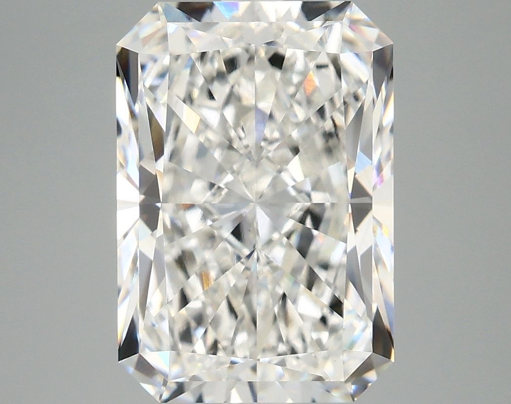 5.06 ct. radiant Lab Grown Diamond front image