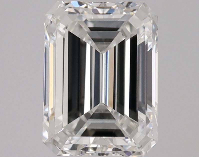 0.80 ct Emerald diamond