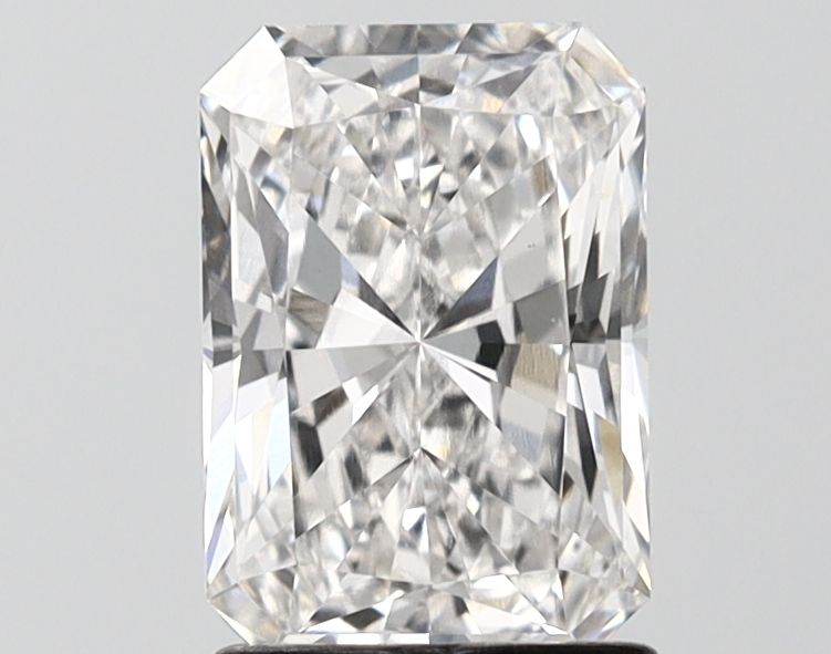 1.55 ct. radiant Lab Grown Diamond front image