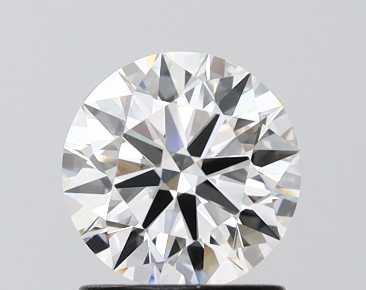 1.21 ct lab-grown Round Diamond