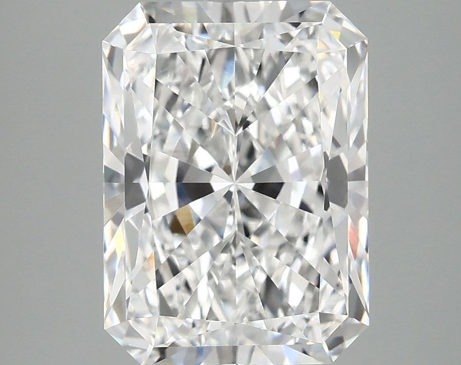 4.20 ct. radiant Lab Grown Diamond front image