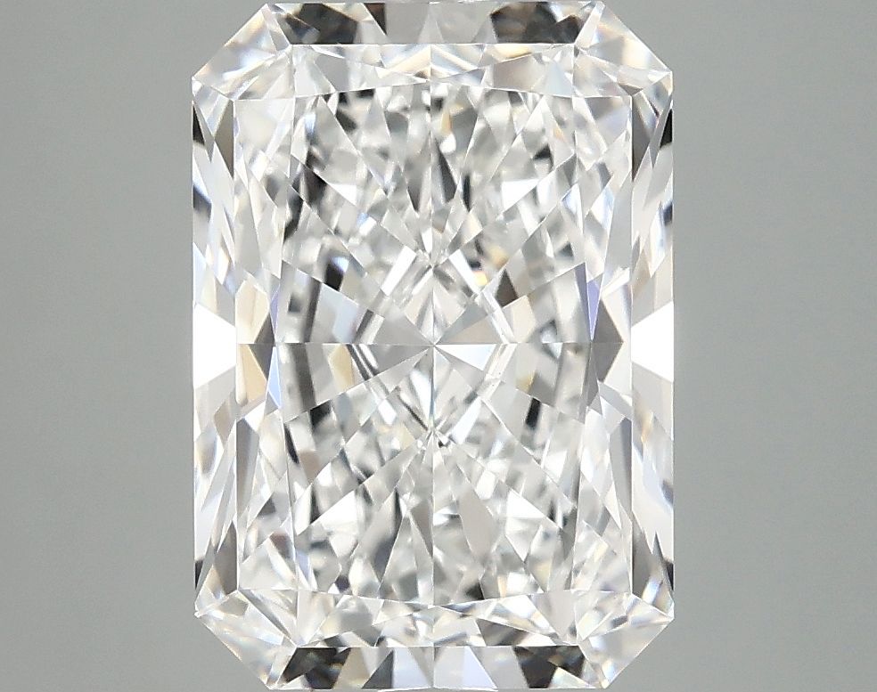 4.10 ct. radiant Lab Grown Diamond front image
