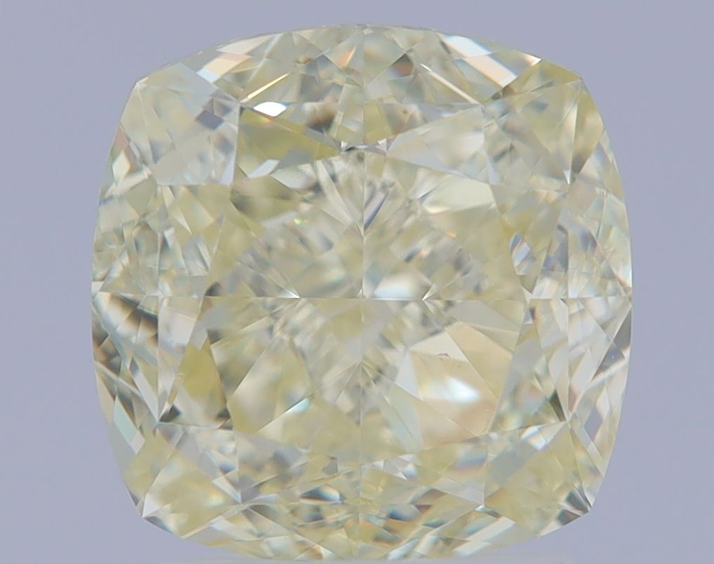 2.87 ct Cushion Brilliant diamond