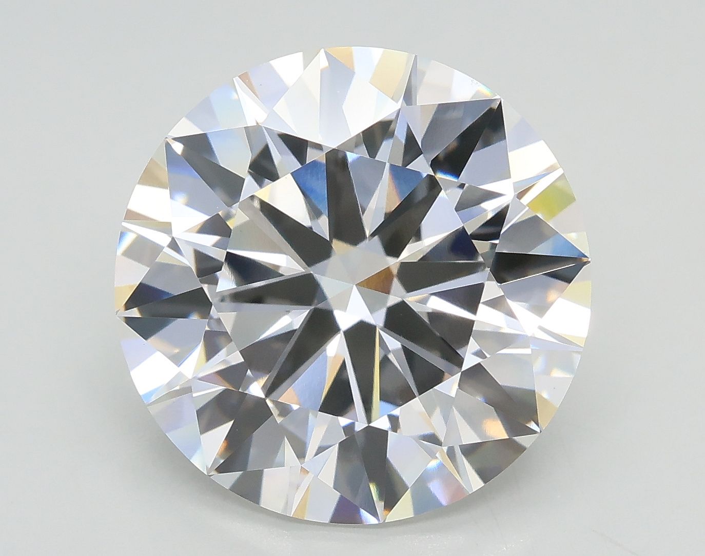 7.03 ct. round Lab Grown Diamond front image