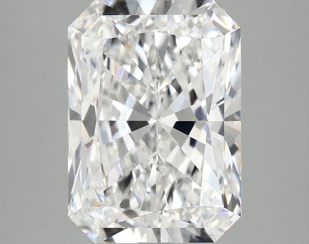 4.18 ct. radiant Lab Grown Diamond front image