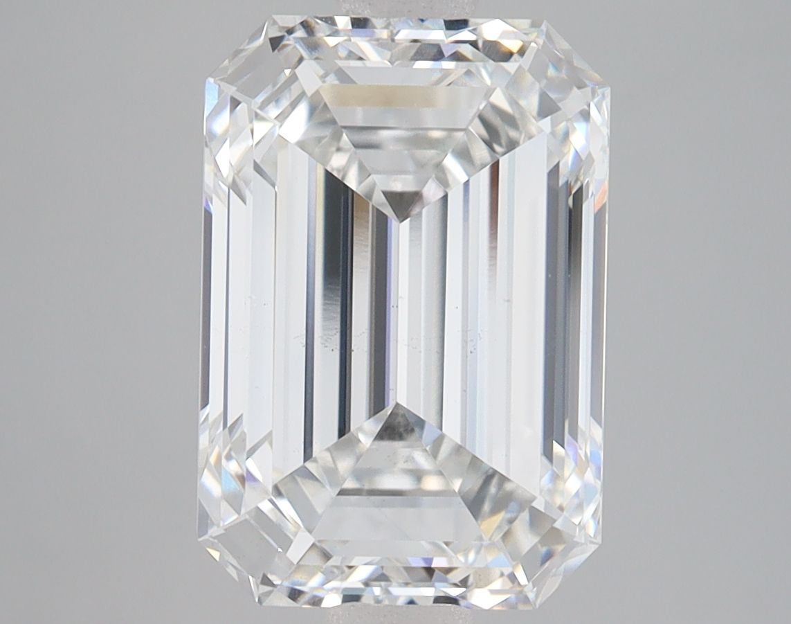 5.04 ct. emerald Lab Grown Diamond front image