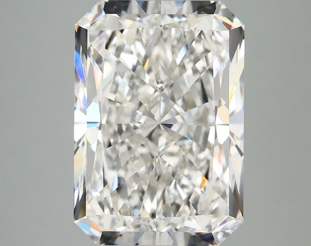 5.01 ct. radiant Lab Grown Diamond front image