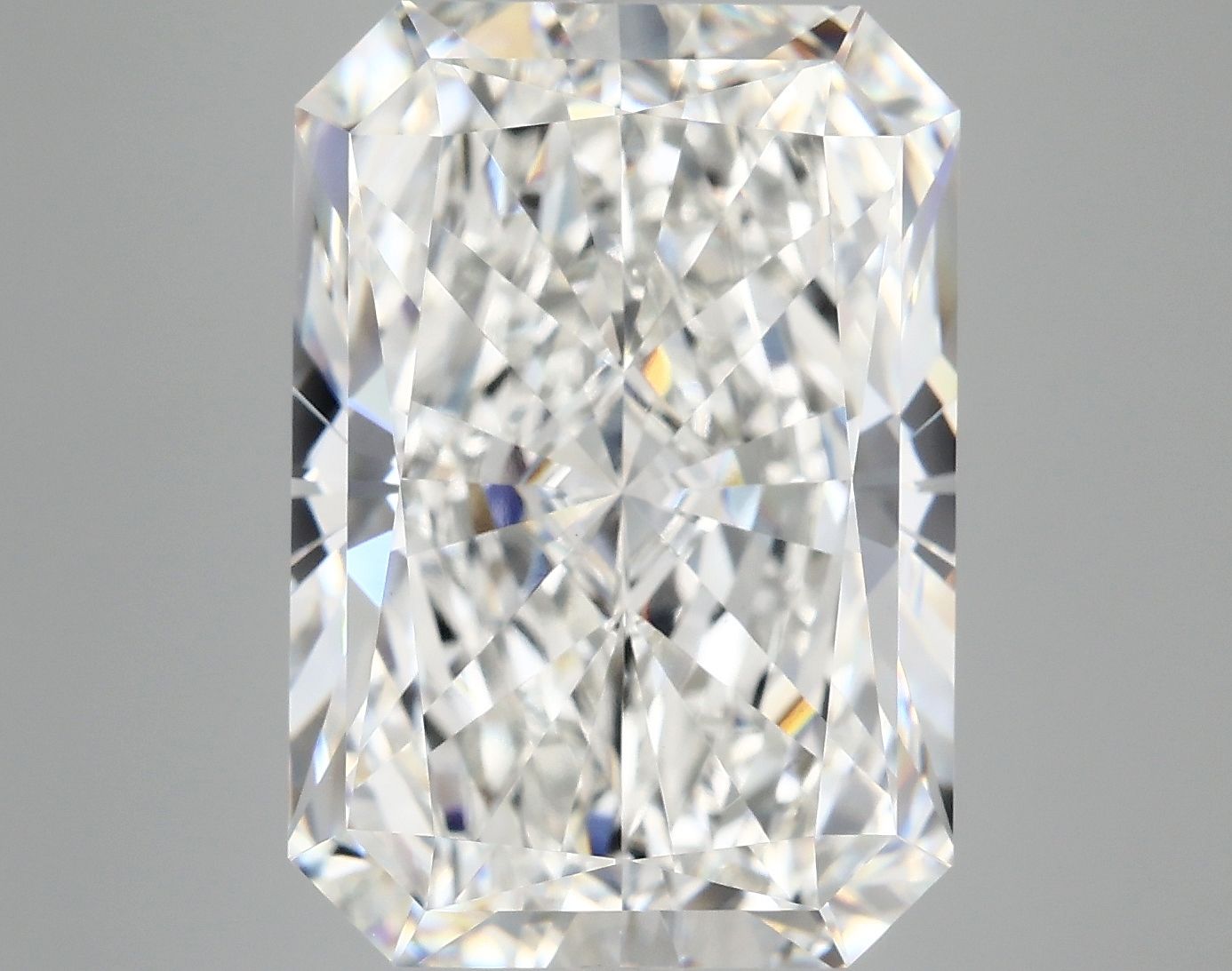 11.04 ct. radiant Lab Grown Diamond front image