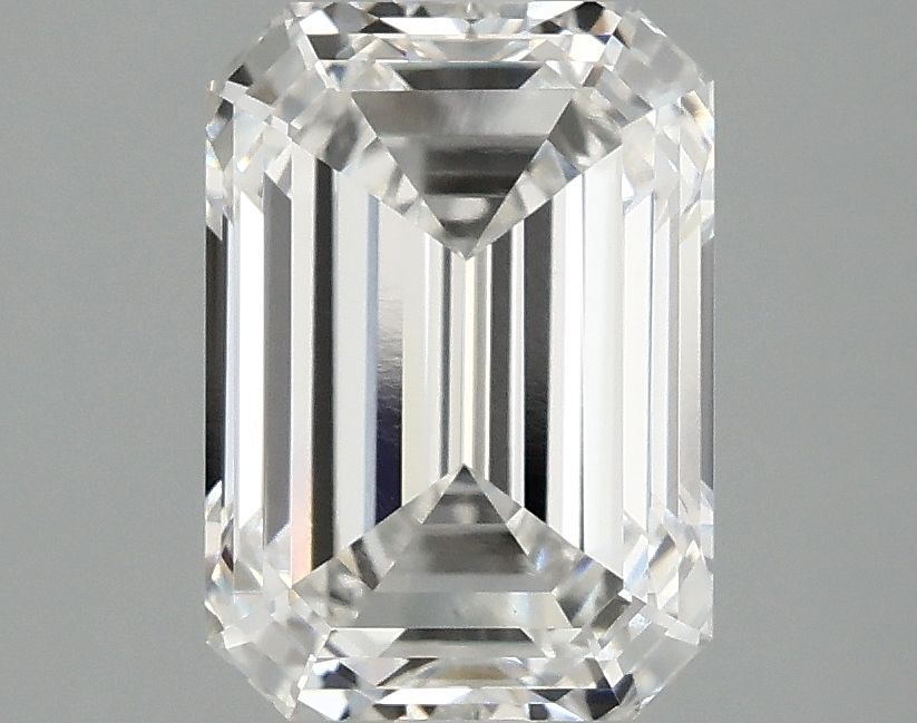 2.58 ct. emerald Lab Grown Diamond front image