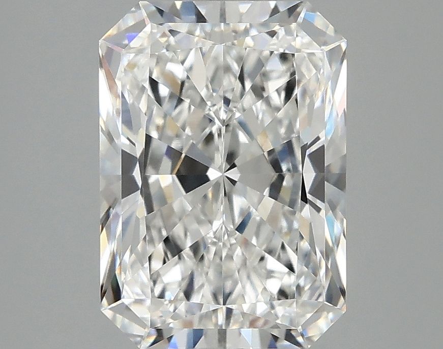 3.08 ct. radiant Lab Grown Diamond front image