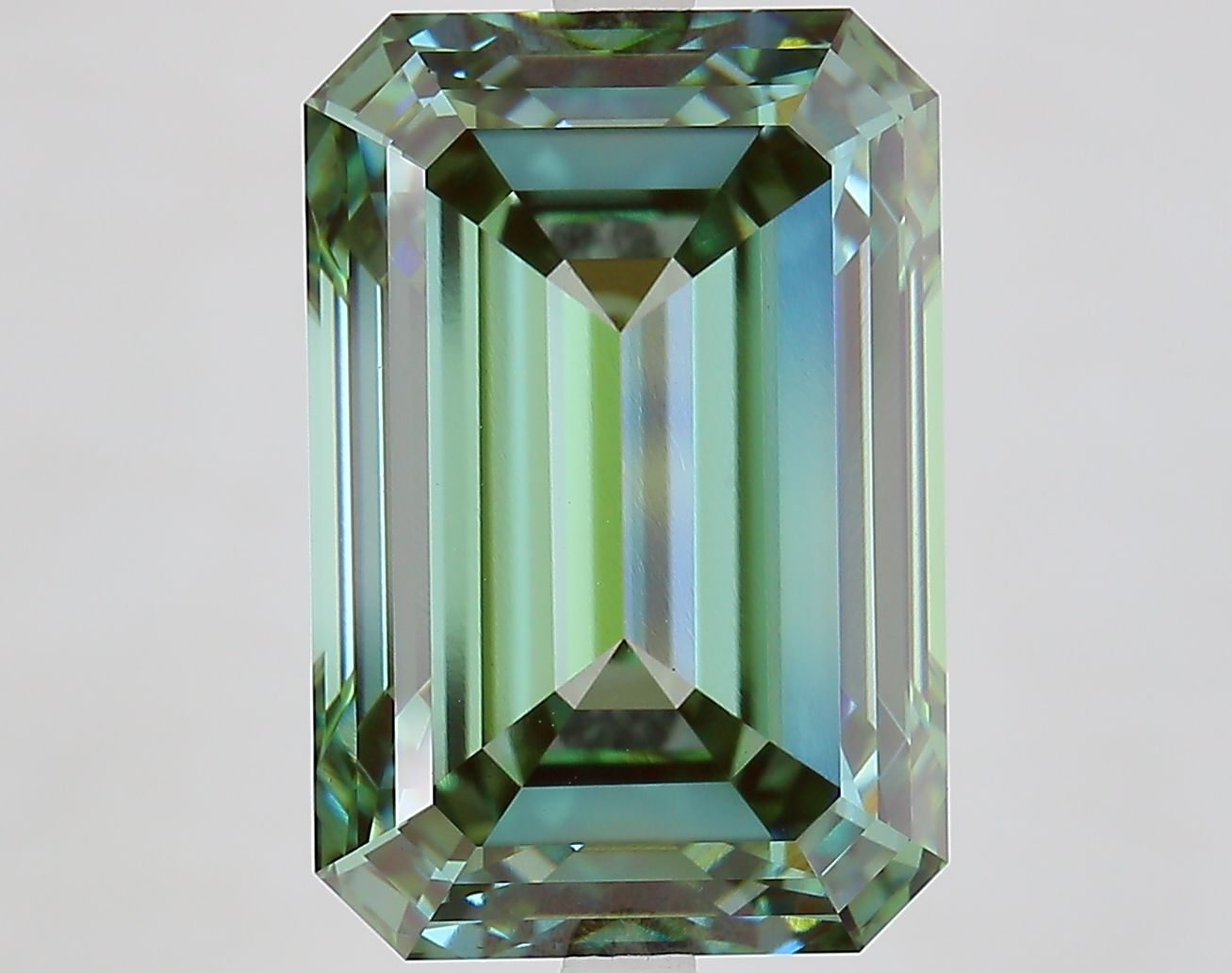 10.50 ct. emerald Lab Grown Diamond front image