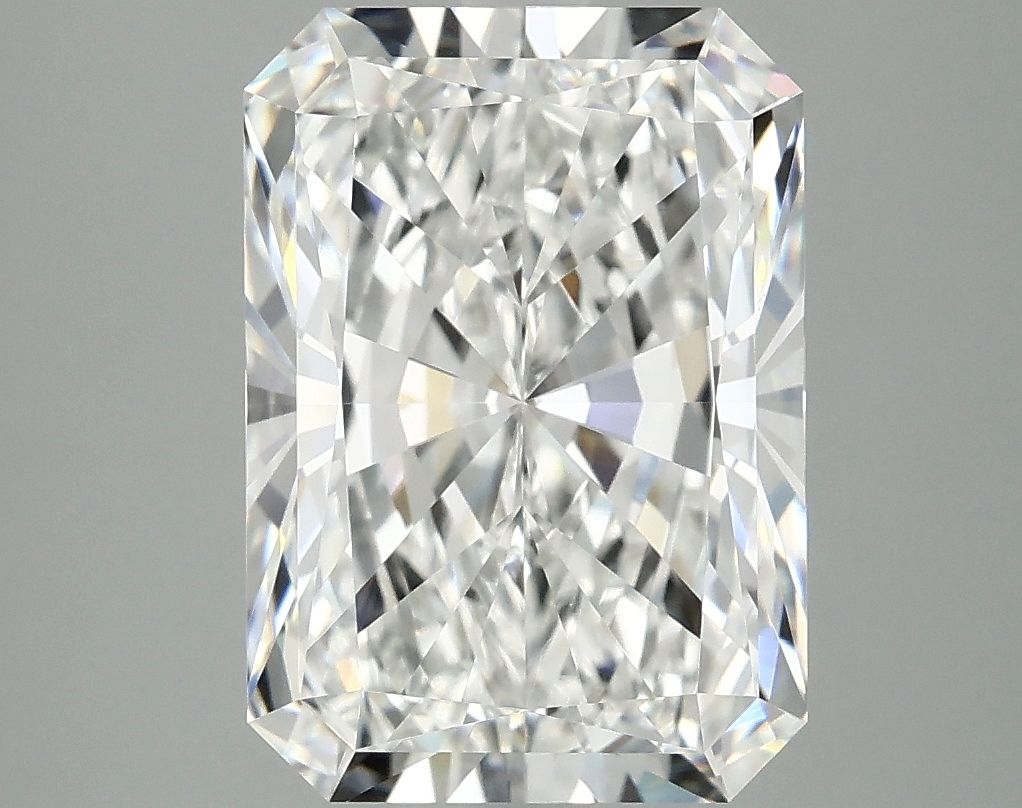 4.83 ct. radiant Lab Grown Diamond front image