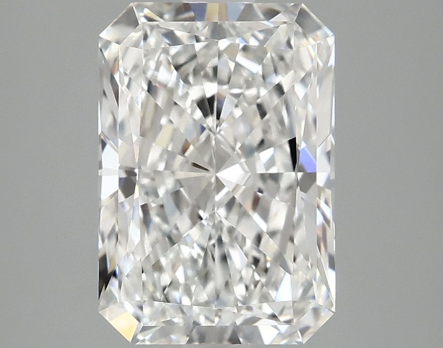2.97 ct. radiant Lab Grown Diamond front image