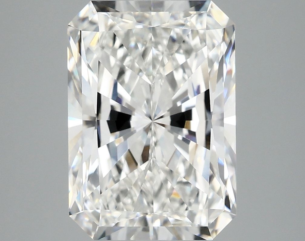 4.40 ct. radiant Lab Grown Diamond front image