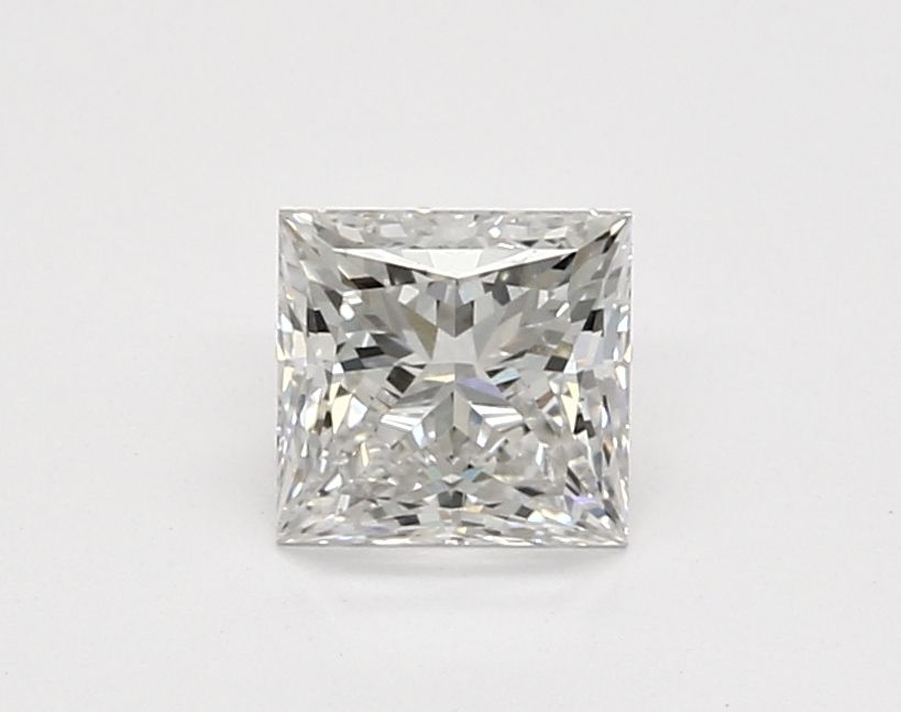 1.04 ct lab-grown Princess Diamond