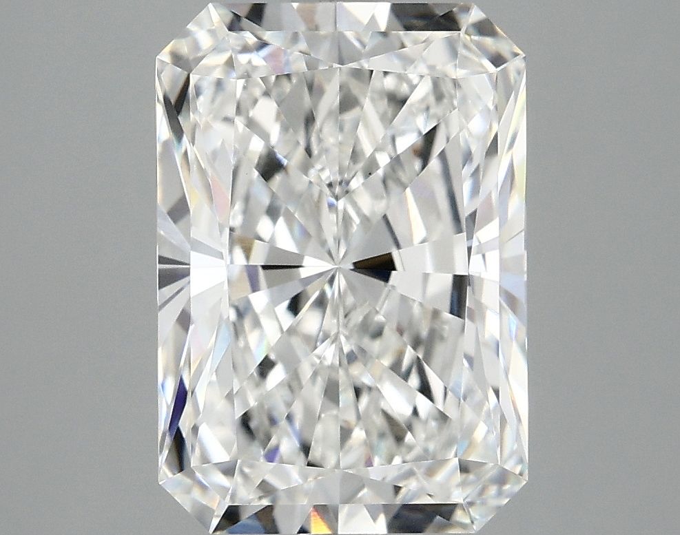 4.19 ct. radiant Lab Grown Diamond front image