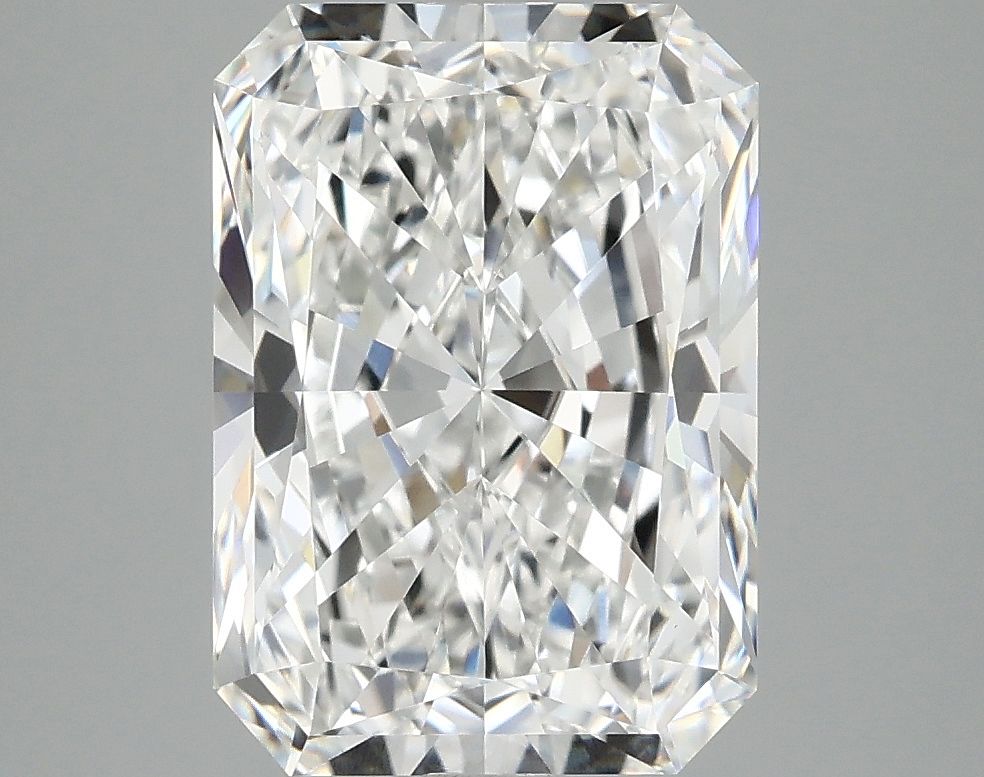 3.90 ct. radiant Lab Grown Diamond front image