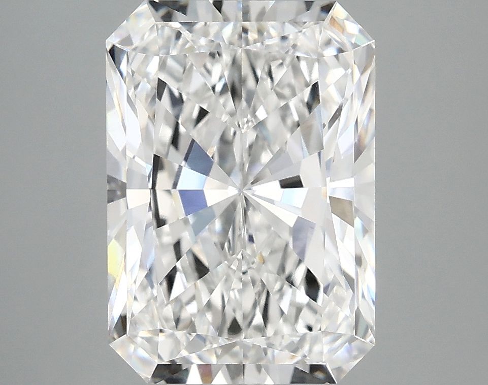 3.92 ct. radiant Lab Grown Diamond front image