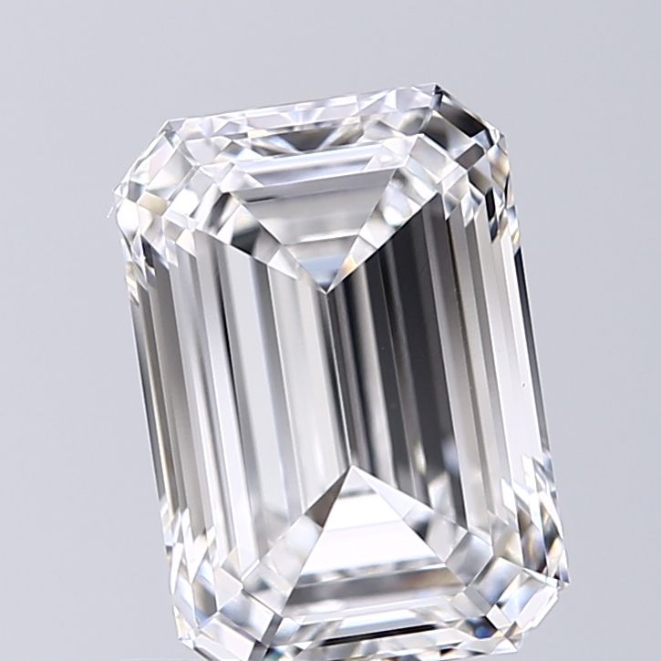 2.72 ct. emerald Lab Grown Diamond front image