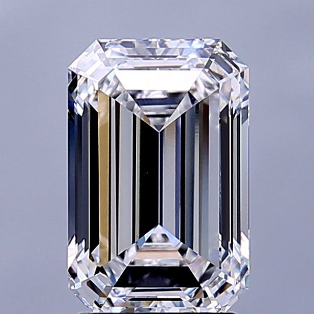 2.54 ct. emerald Lab Grown Diamond front image