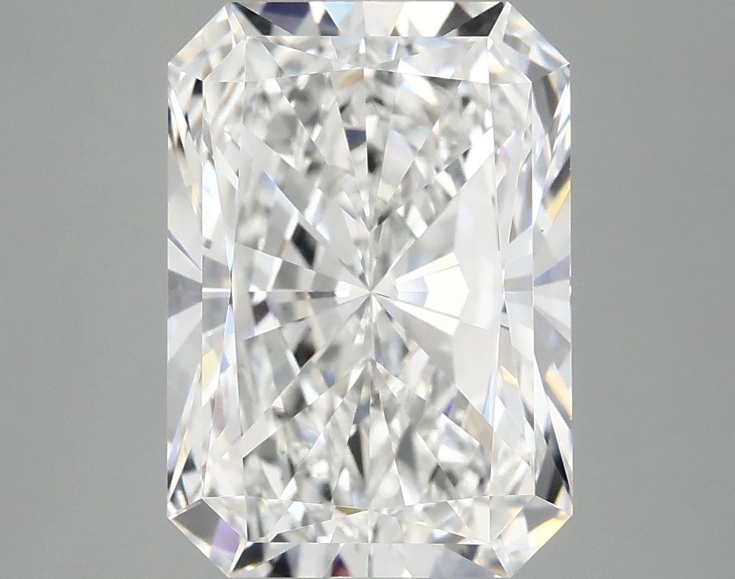 4.89 ct. radiant Lab Grown Diamond front image